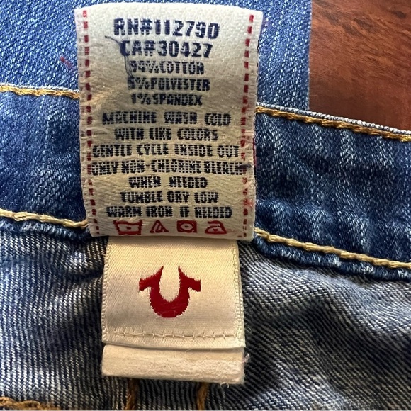 TRUE RELIGION Denim Lizzy Capri Jean Cropped Low Rise Blue Size 28 - Picture 10 of 12